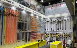 履帶式起重機使用哪些索具？
